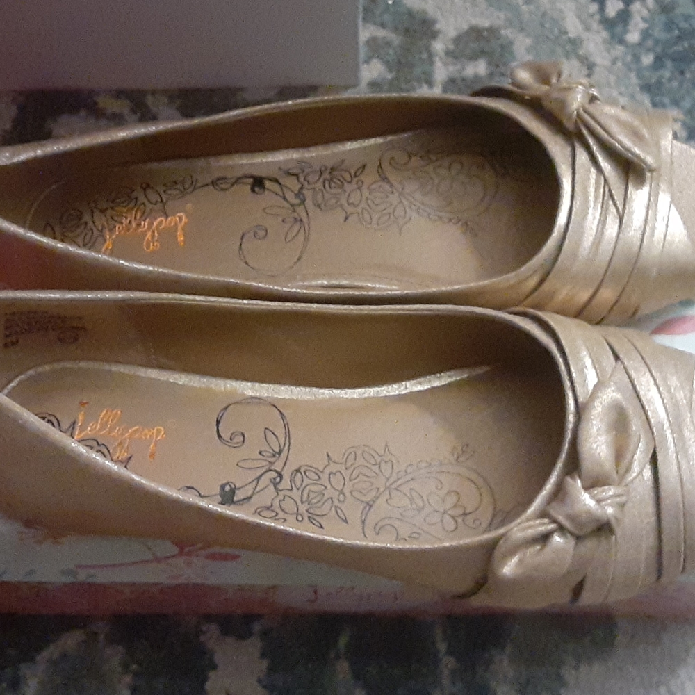 Women shoes